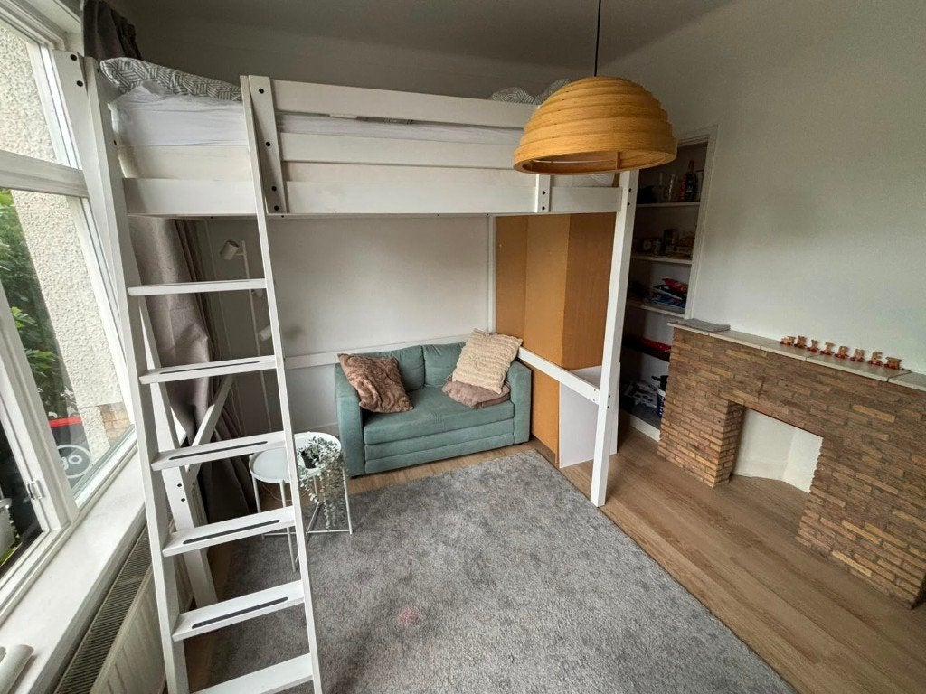 IKEA STORÅ hoogslaper wit gebeitst 140x200, Huis en Inrichting, Slaapkamer | Stapelbedden en Hoogslapers, Ophalen, Gebruikt, Hoogslaper