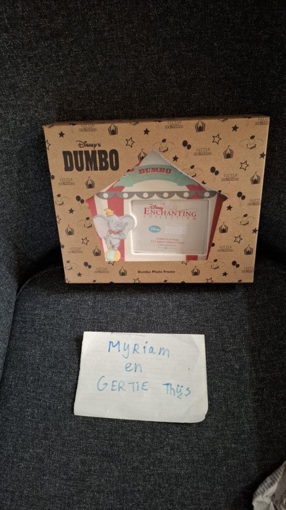 Disney Dumbo fotolijst van de Disney Enchanting collectie, Ophalen of Verzenden, Bambi of Dumbo, Beeldje of Figuurtje