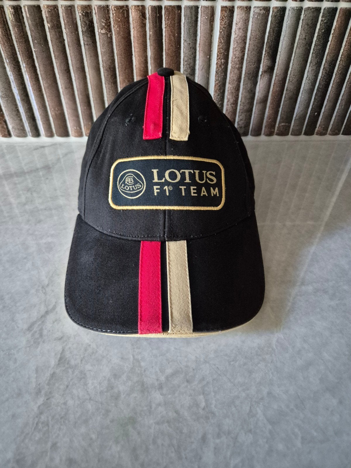 Lotus F1 Team Renault pet - Zwart, rood, goud, Nieuw, Lotus F1 Team, Pet, One size fits all