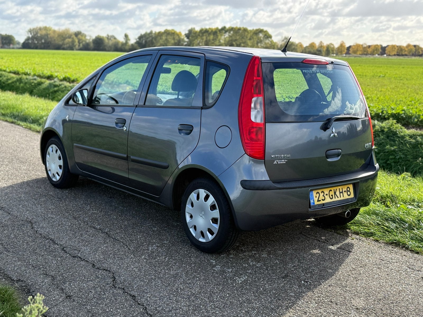 Mitsubishi Colt 1.3 CZ5 2008 Grijs, Auto's, Stof, 31 €/maand, Colt, Origineel Nederlands
