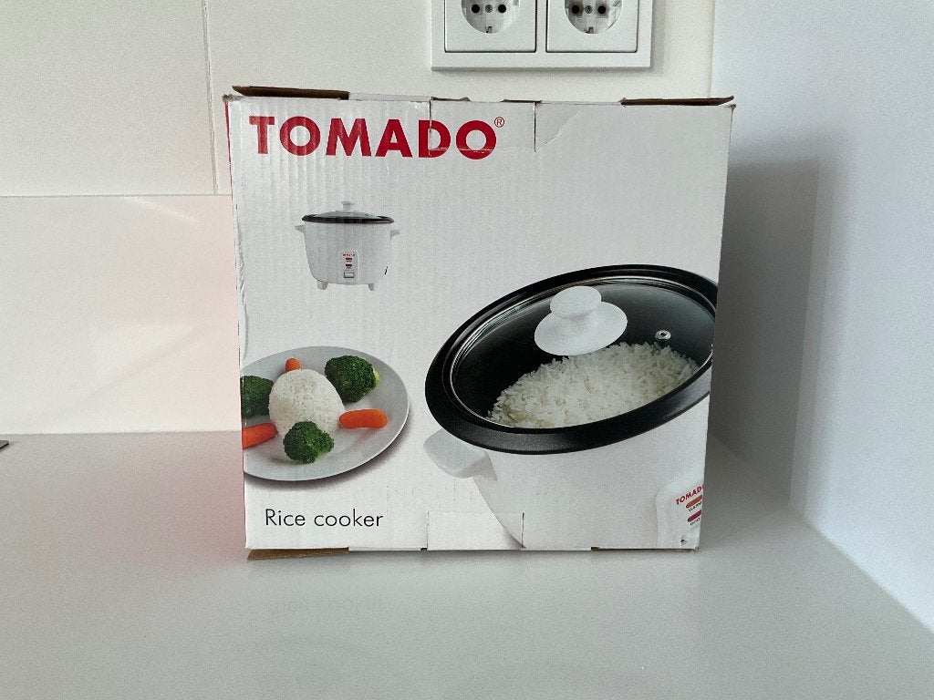 Rijstkoker Tomado 0,8l / 350W, Ophalen of Verzenden, Zo goed als nieuw