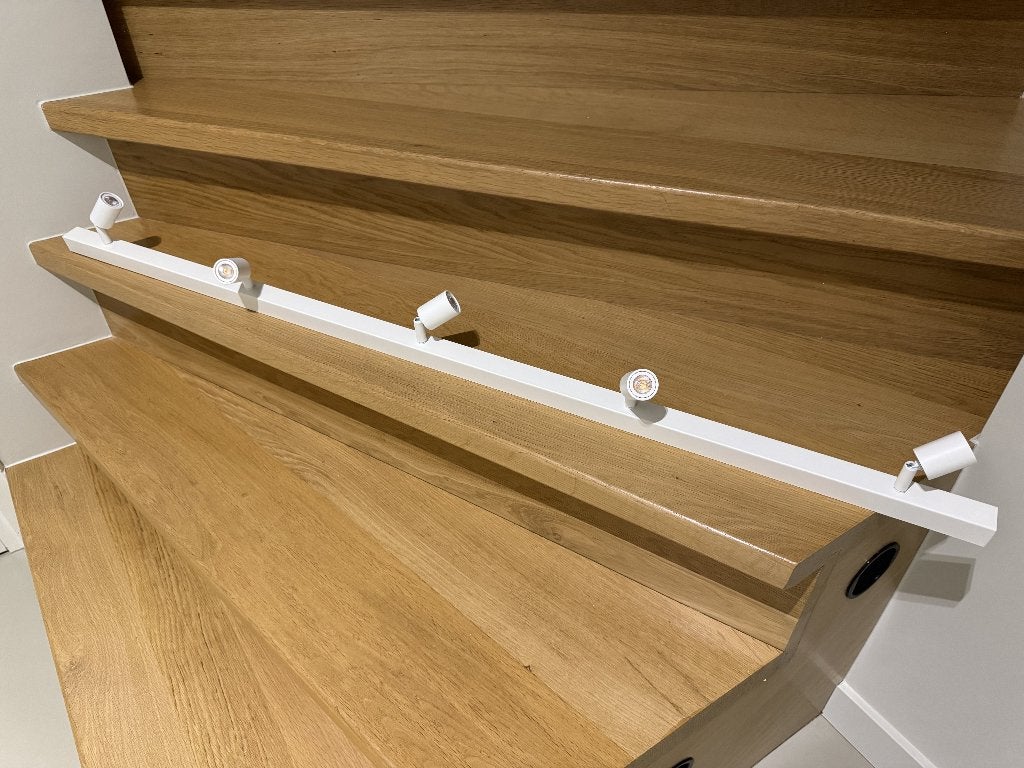 IKEA BÄVE plafondlamp – 5 verstelbare ledspots – 120 cm, Gebruikt, Overige fittingen, Ophalen of Verzenden, Metaal