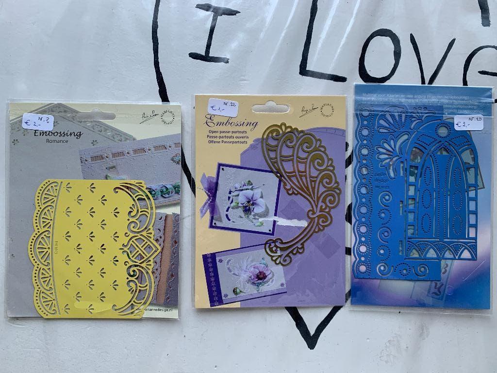 Embossing mallen 3x romance, Ophalen of Verzenden, Nieuw, Fantasie, Pons of Mal