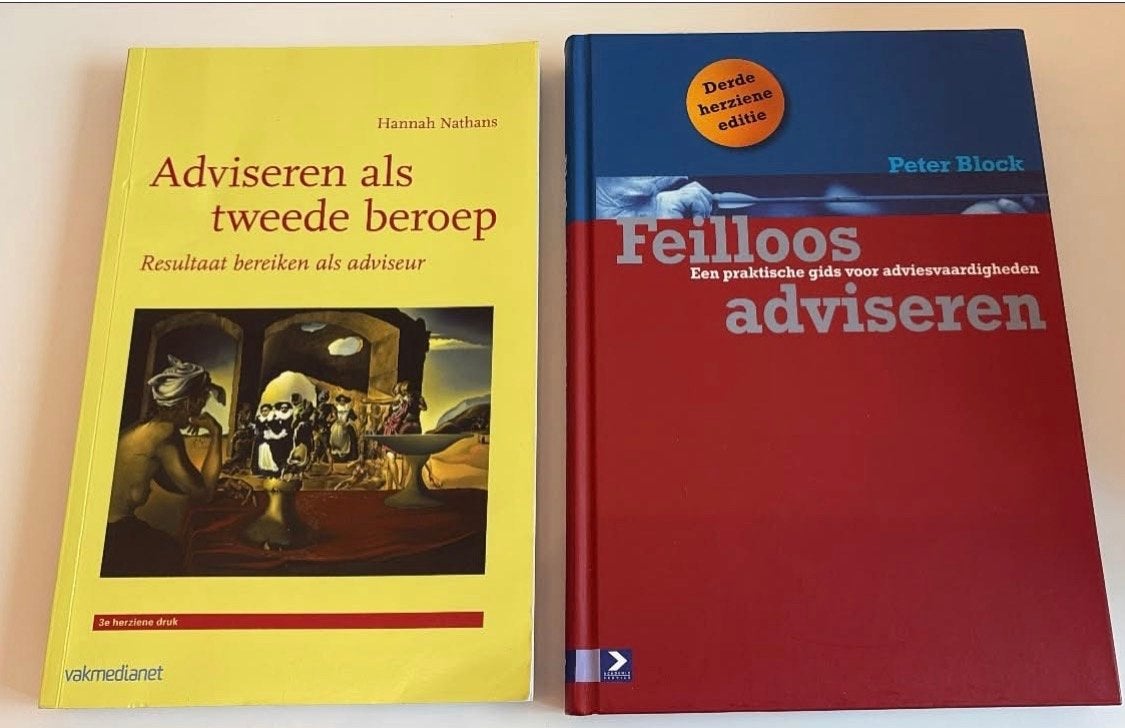 Boeken: Adviseren als tweede beroep & Feilloos Adviseren, Ophalen, Zo goed als nieuw