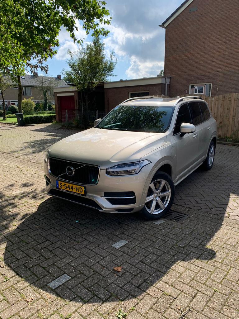 Volvo XC90 2.0 T8 Twin Engine AWD Panoramadak, Auto's, 4 cilinders, 320 pk, 7 stoelen, Plug-in hybride