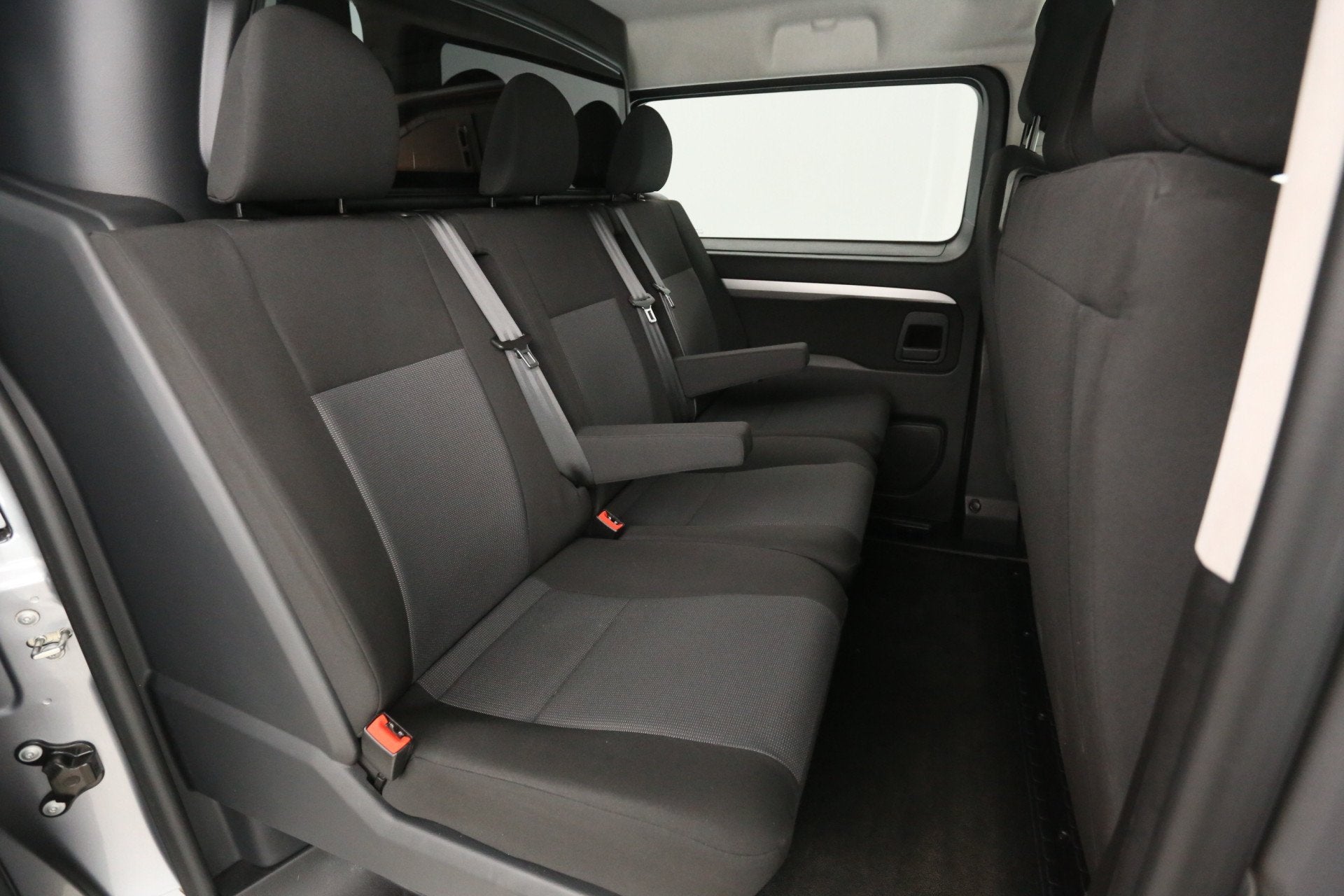 Opel Vivaro-e 75 kWh L2H1 | Snelladen | SOH 93% | DC | 6 Zit, Auto's, Gebruikt, 4 cilinders, Opel, 75 kWh