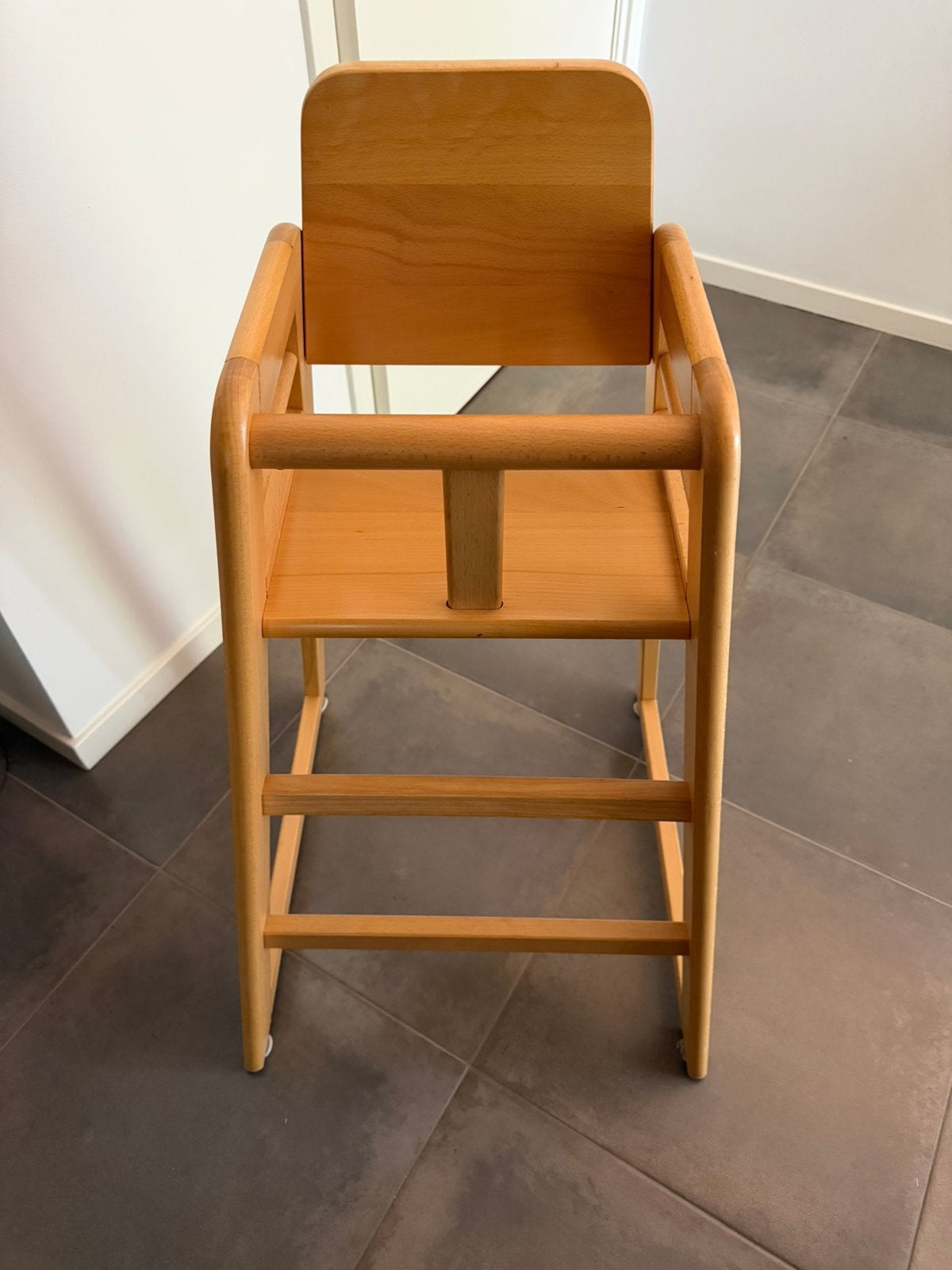Kinderstoel blank hout, Ophalen, Gebruikt, Meegroeistoel, Stoelverkleiner