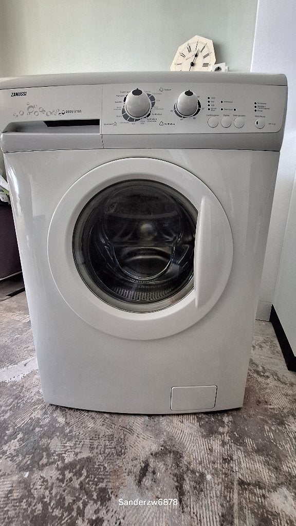 Top zuinige, schone en schadevrije Zanussi wasmachine €150,-, Witgoed en Apparatuur, Wasmachines, Ophalen, 1200 tot 1600 toeren