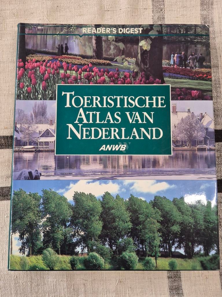 Toeristische Atlas van Nederland - Reader's Digest ANWB, Gelezen, Overige atlassen, Ophalen of Verzenden, 1800 tot 2000
