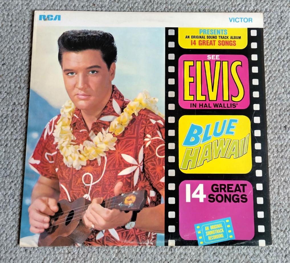 Elvis Presley – Blue Hawaii 14 Great Songs 14 nrs LP ZGAN, Ophalen of Verzenden, Zo goed als nieuw, 12 inch