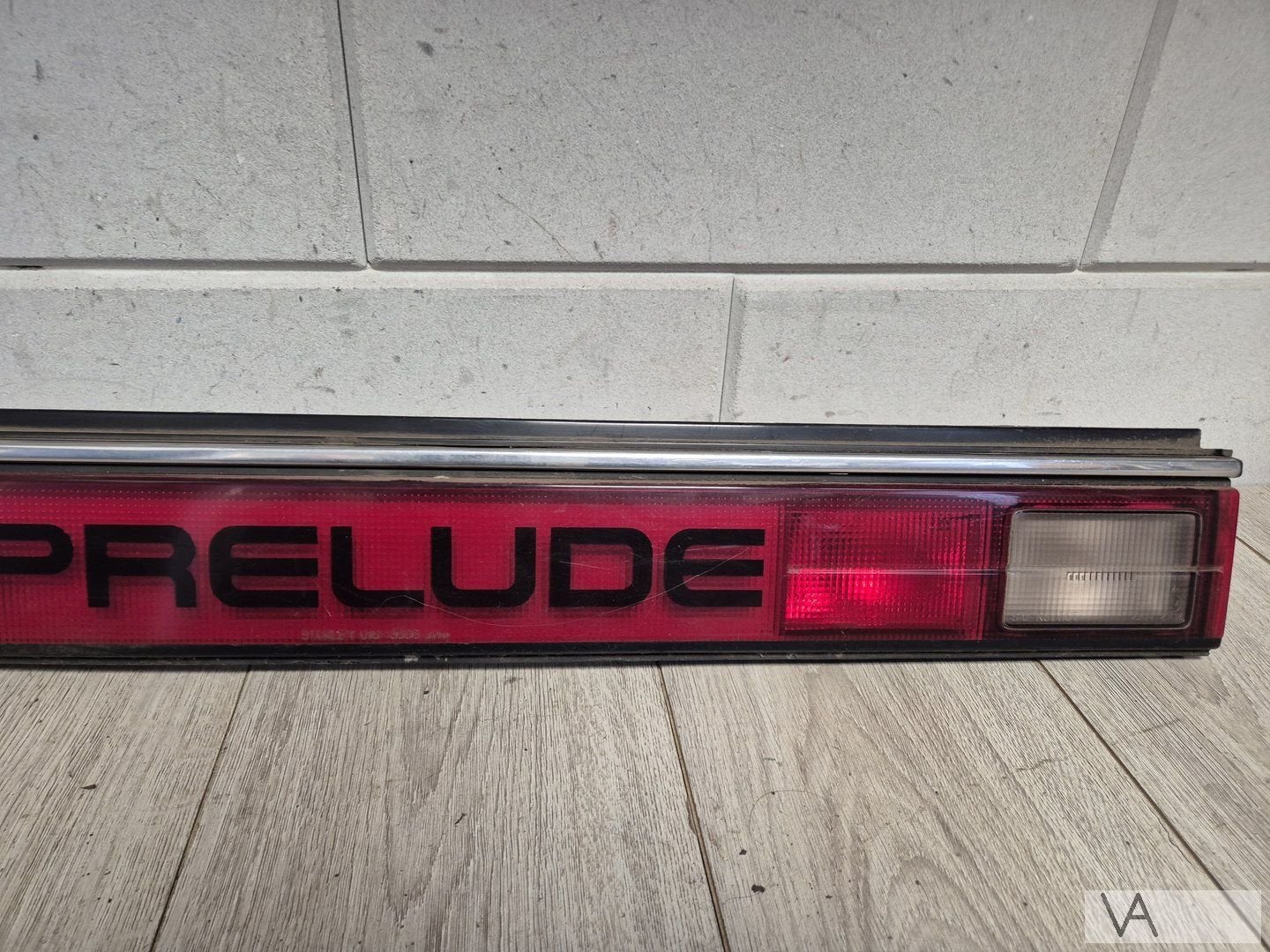 Honda Prelude achterlicht balk middelste deel Bassie&adriaan, Auto-onderdelen, Honda, Gebruikt, -, -
