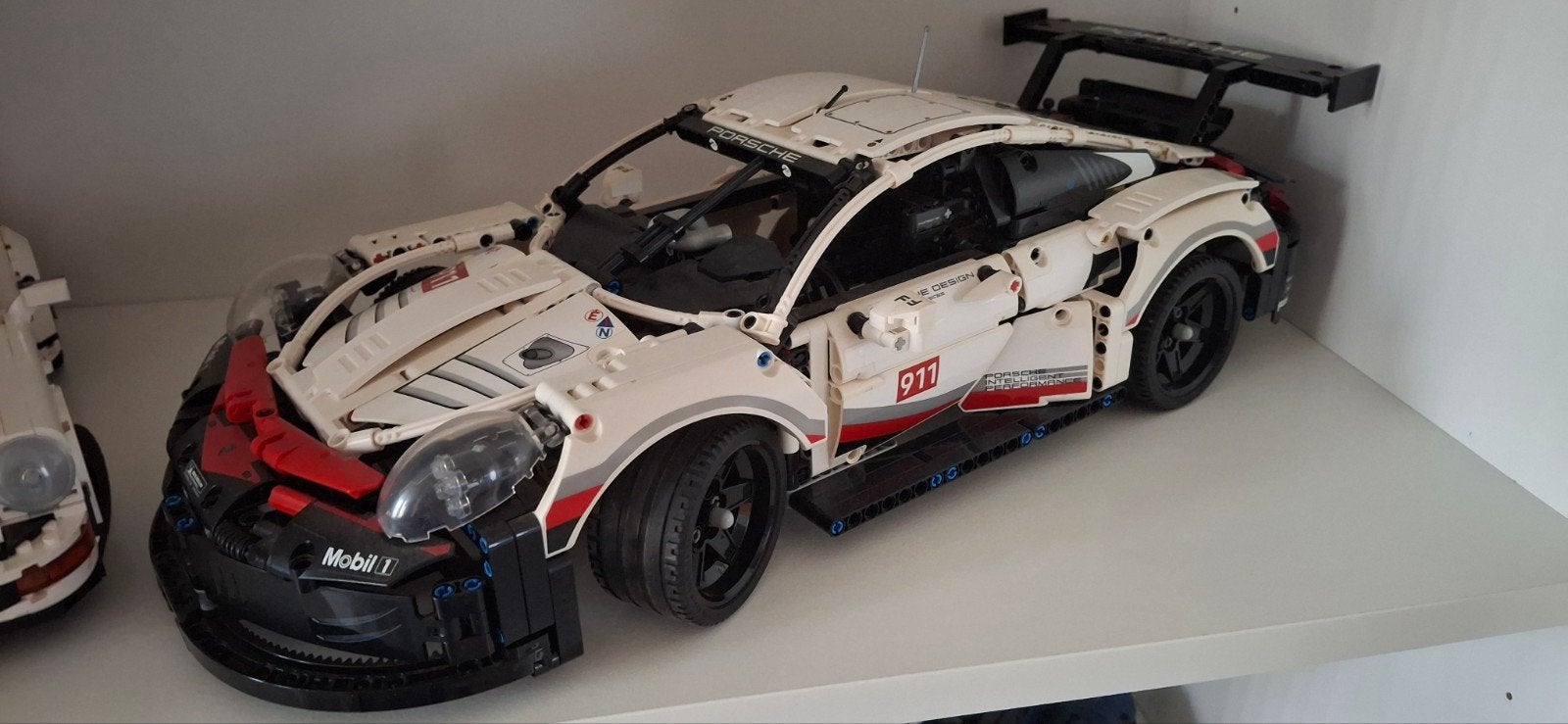 Lego Porsche 911 RSR en Lego Creator Porsche 911, Auto, Groter dan 1:32, Zo goed als nieuw, Ophalen