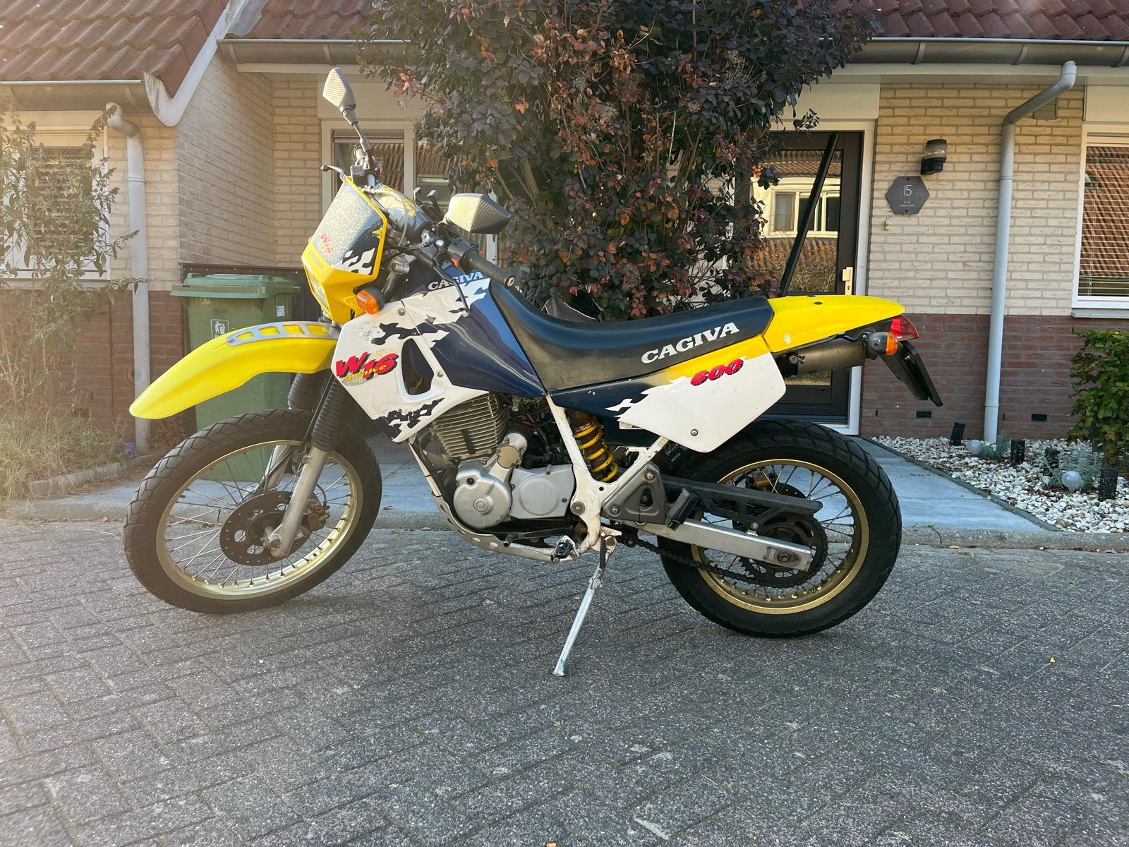 Cagiva W16 600 Enduro - Klaar voor avontuur! A2 rijbewijs, Gebruikt, Particulier, Enduro, Handgeschakeld