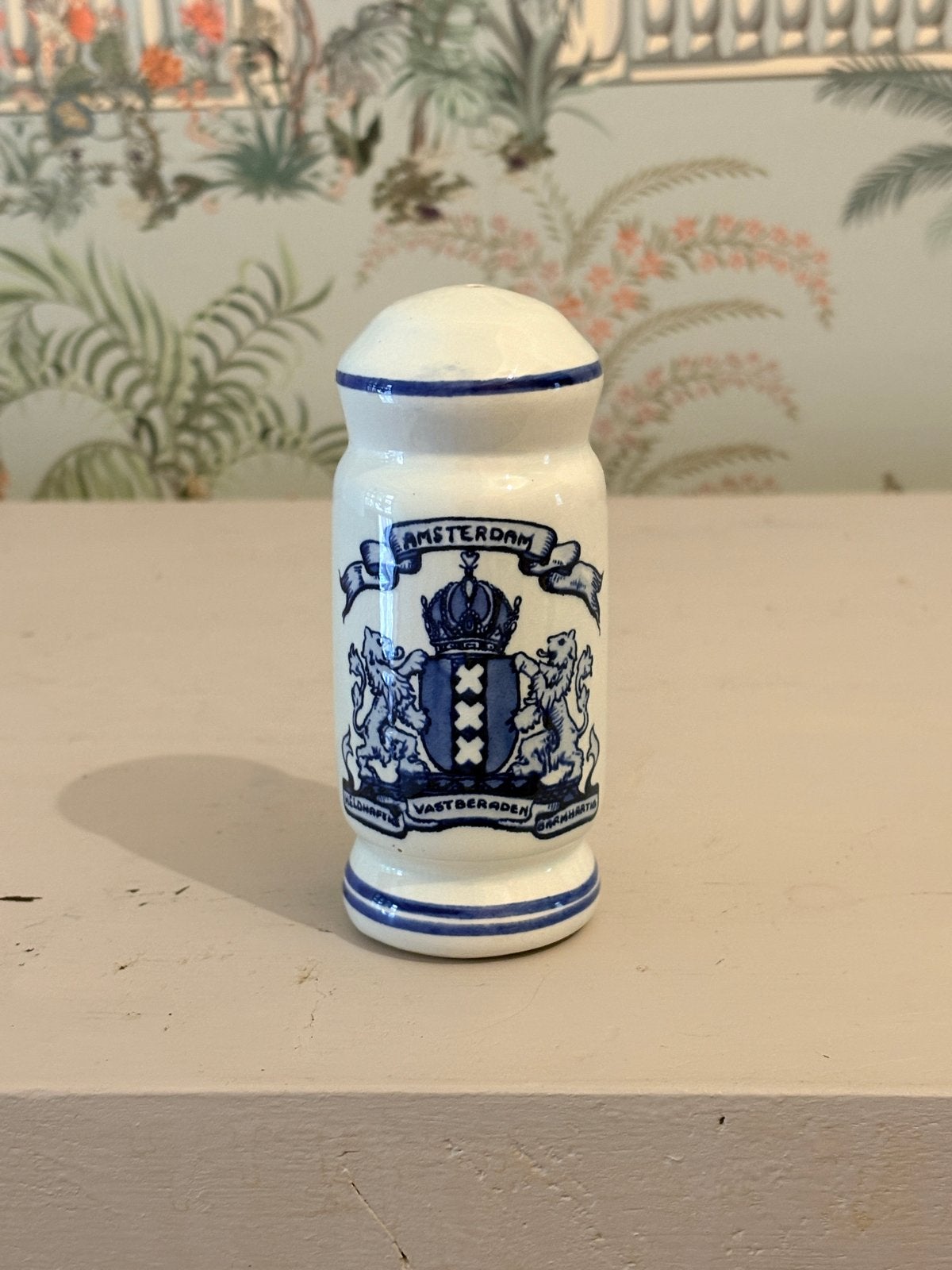 Vintage Delfts Blauw Zoutvaatje met Wapen van Amsterdam, Antiek en Kunst, Ophalen of Verzenden