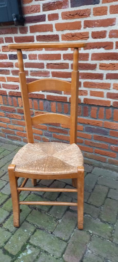 stoel , bidstoel , brocante , oud, Ophalen, Gebruikt, Bruin, Eén