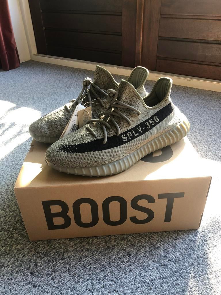 Yeezy boost 350 Granite (47 1/3), Kleding | Heren, Schoenen, Ophalen of Verzenden, Zo goed als nieuw, Zwart
