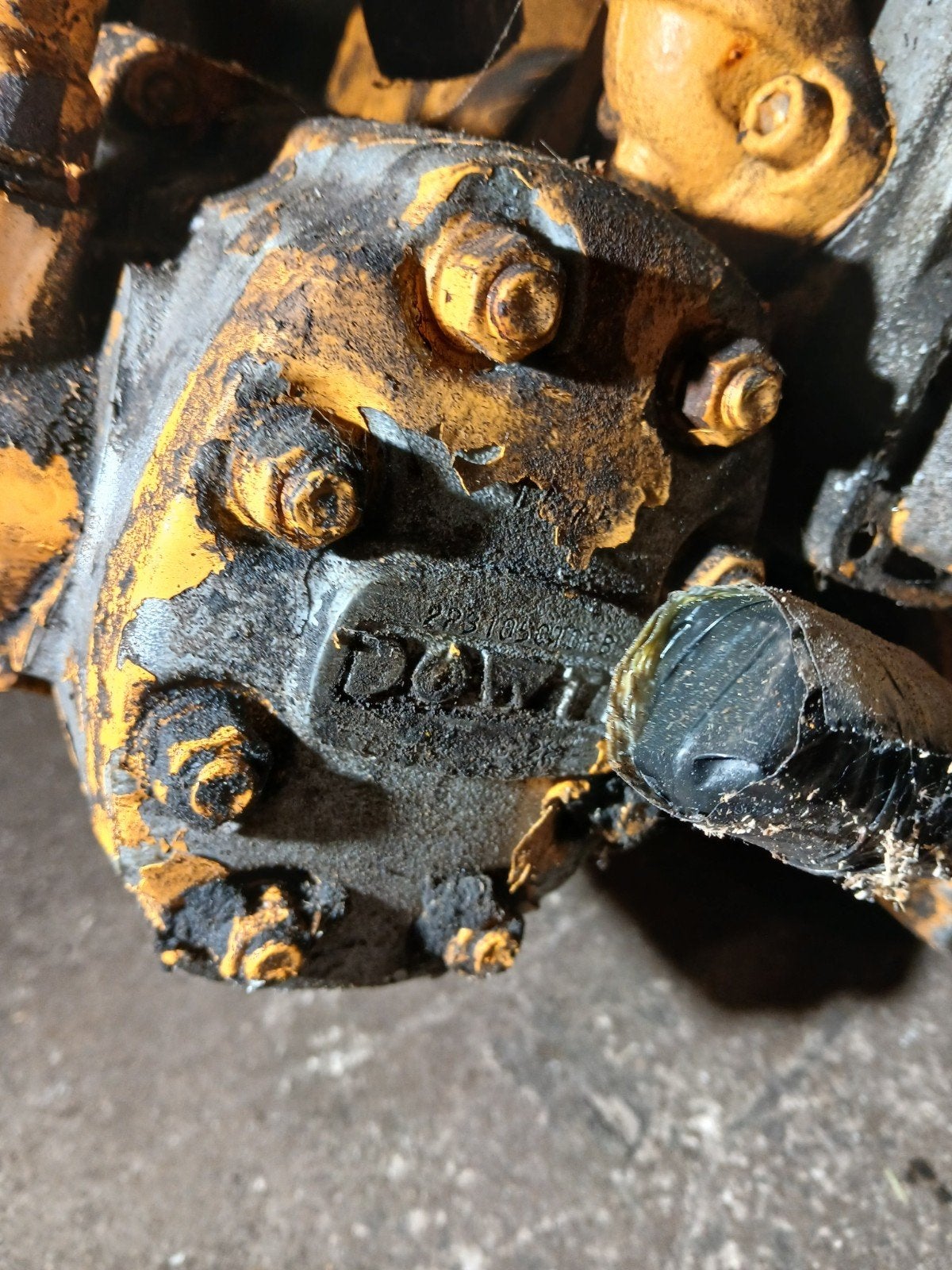 Grote hydrauliekpomp van maaiarm - Danfoss, Zakelijke goederen, Machines en Bouw | Pompen en Compressoren, Ophalen