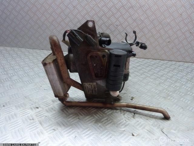 Standkachel BMW 5-serie F10 F11 diesel 64129250301, Gebruikt, Ophalen of Verzenden, BMW, BMW
