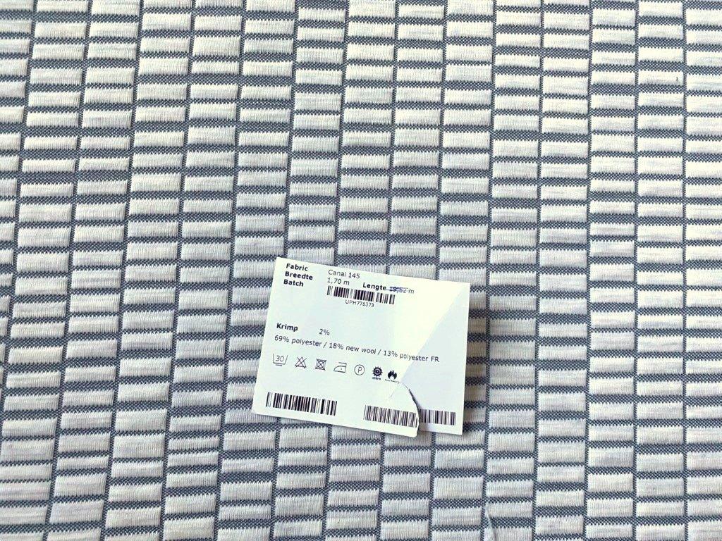STOF VOOR DESIGN: bijzondere meubelstof Kvadrat METERS, Hobby en Vrije tijd, Stoffen en Lappen, Wol, 120 cm of meer, Ophalen of Verzenden