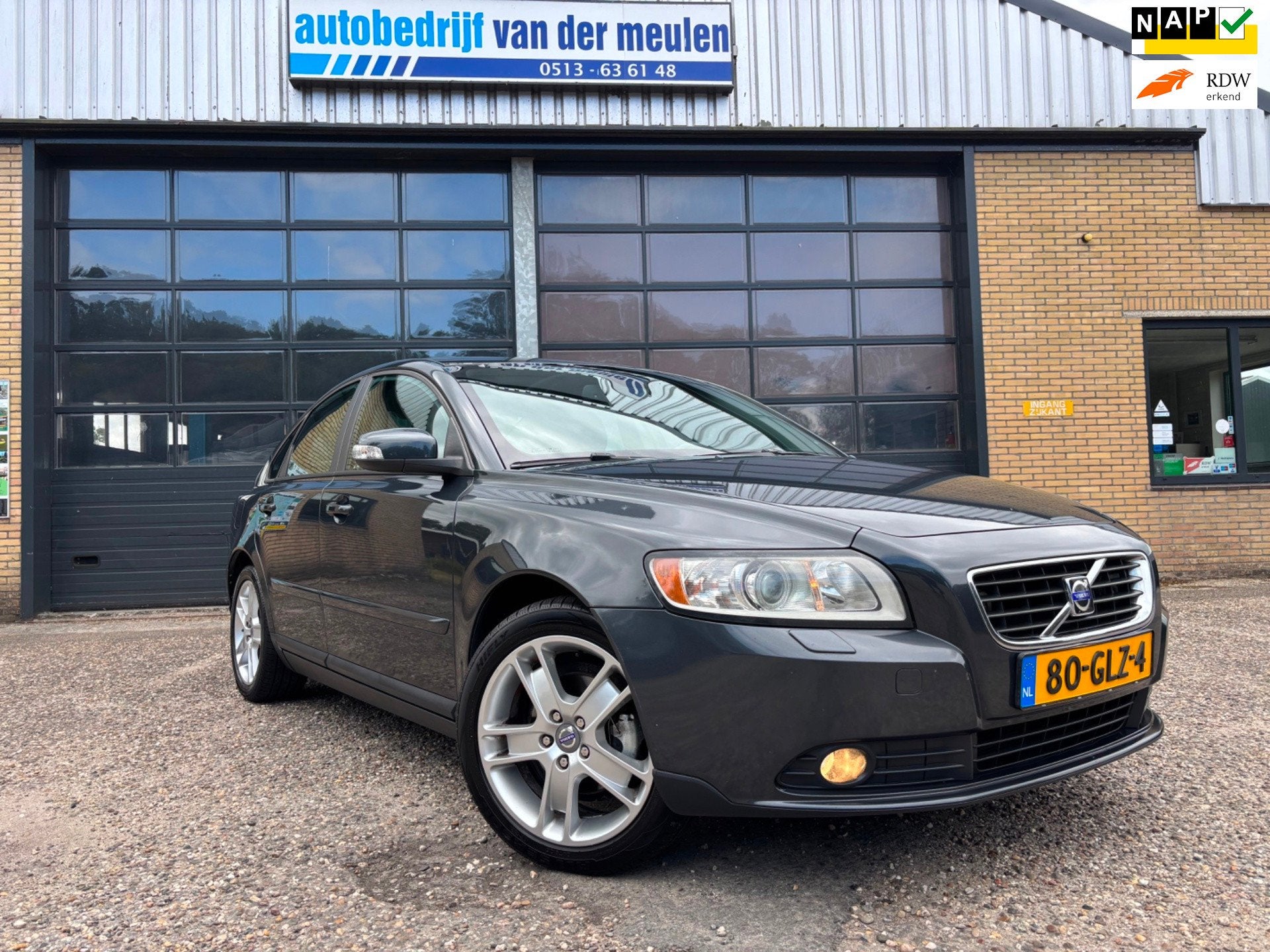 Volvo S40 1.8 Edition I Nedauto zeer goed onderhouden!, Auto's, Voorwielaandrijving, Dealer onderhouden, 125 pk, Gebruikt