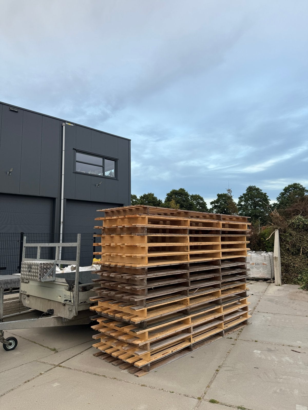 Grote stapel gebruikte houten pallets. 22 stuks. 3x1m, Ophalen, Gebruikt, Hout, 20 tot 50 mm