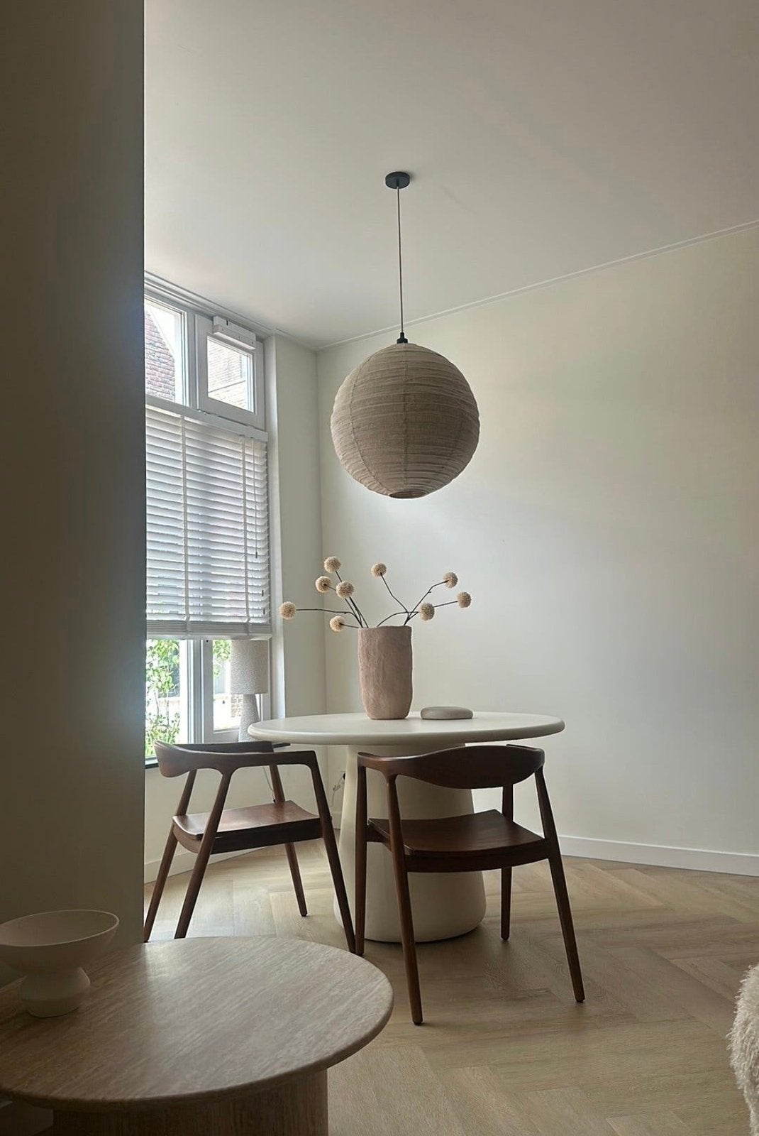 2 teakhouten eetkamerstoelen, Ophalen, Zo goed als nieuw