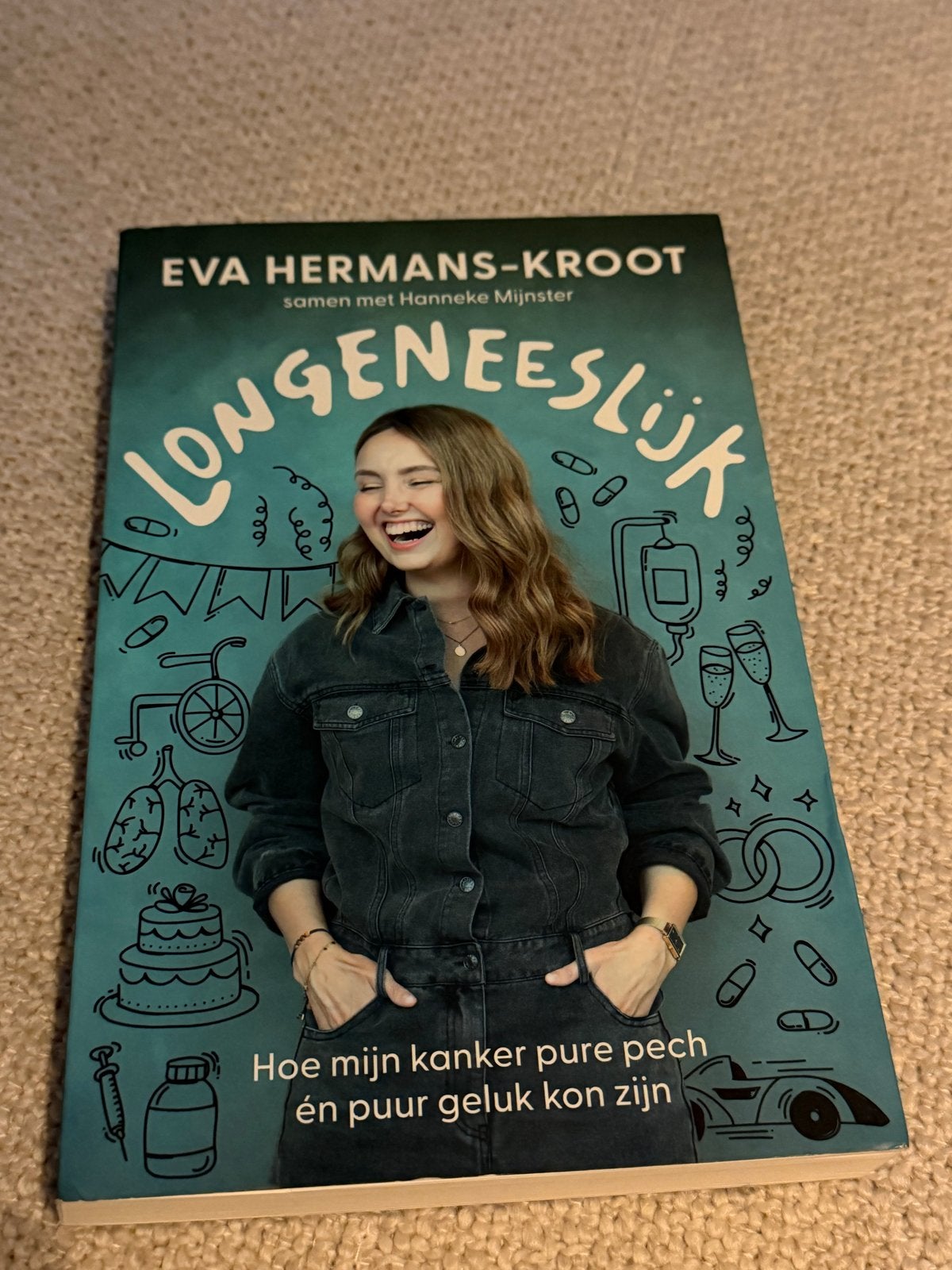 Longeneeslijk - Eva Hermans-Kroot (Zo goed als nieuw), Ophalen of Verzenden, Zo goed als nieuw, Overige