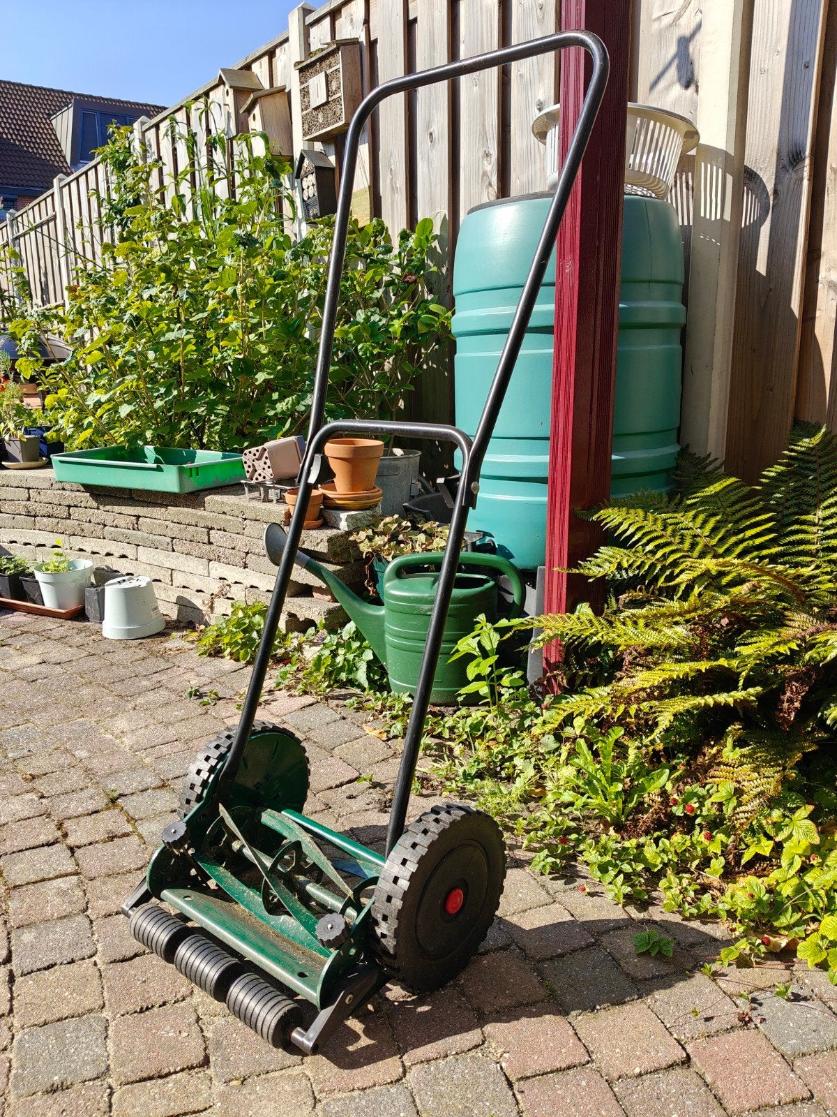 Grasmaaier in goede staat, Ophalen, Zo goed als nieuw