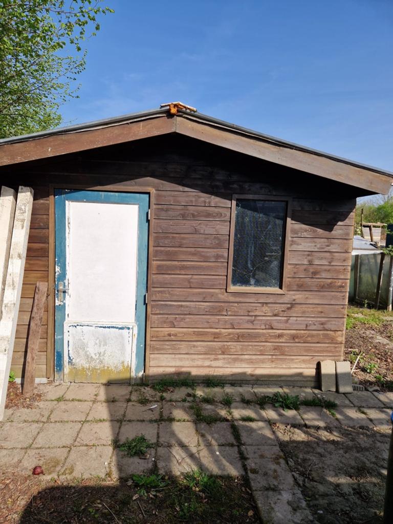 Gratis tuinhuis of hout, Tuin en Terras, Tuinhuizen, Ophalen, 250 tot 500 cm, Blokhut, 1 raam