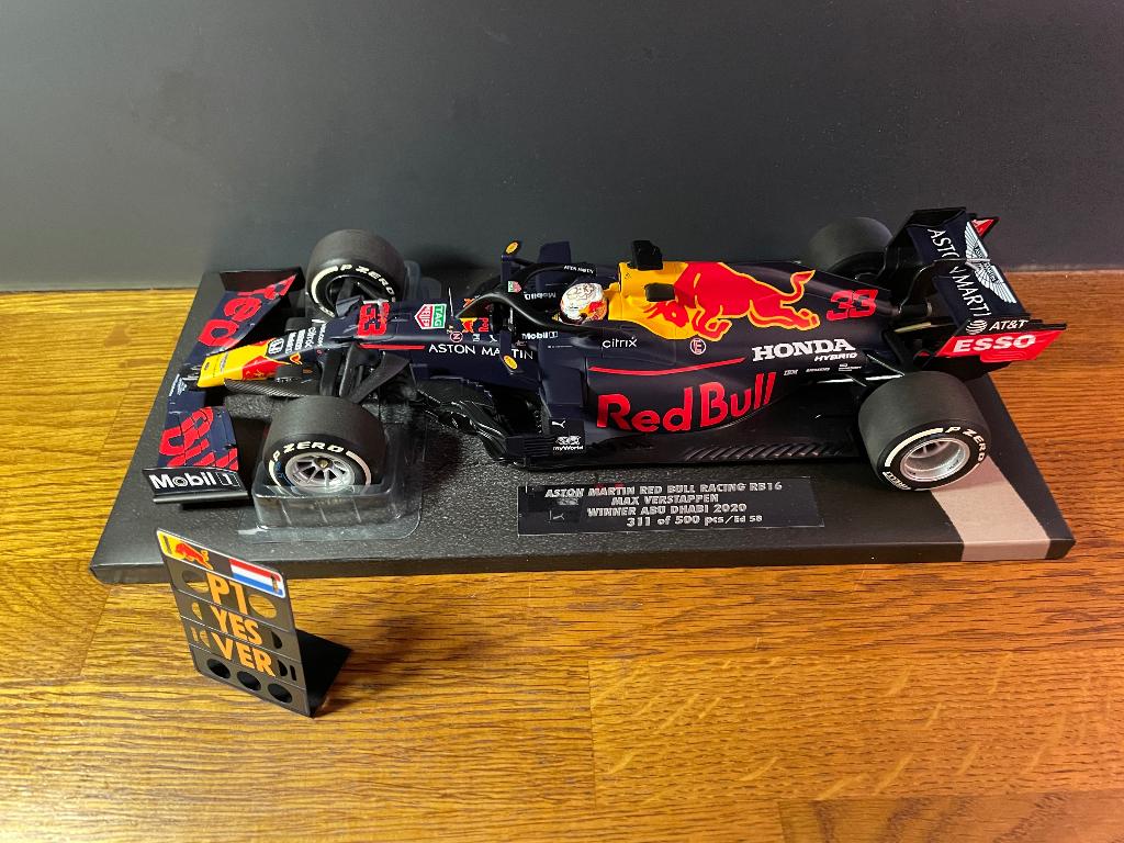Max Verstappen Minichamps 1:18 RB16 GP Abu Dhabi 2020 Winner, Ophalen of Verzenden, Nieuw, Auto, MiniChamps