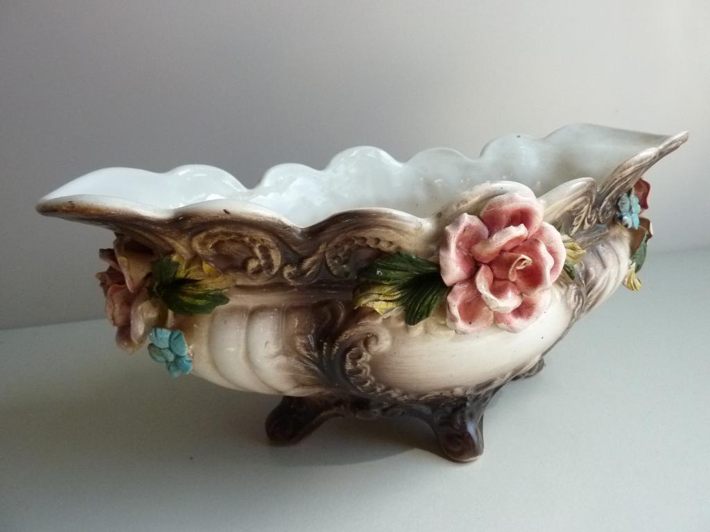 Capodimonte porseleinen schaal uit Italië, Antiek en Kunst, Ophalen of Verzenden