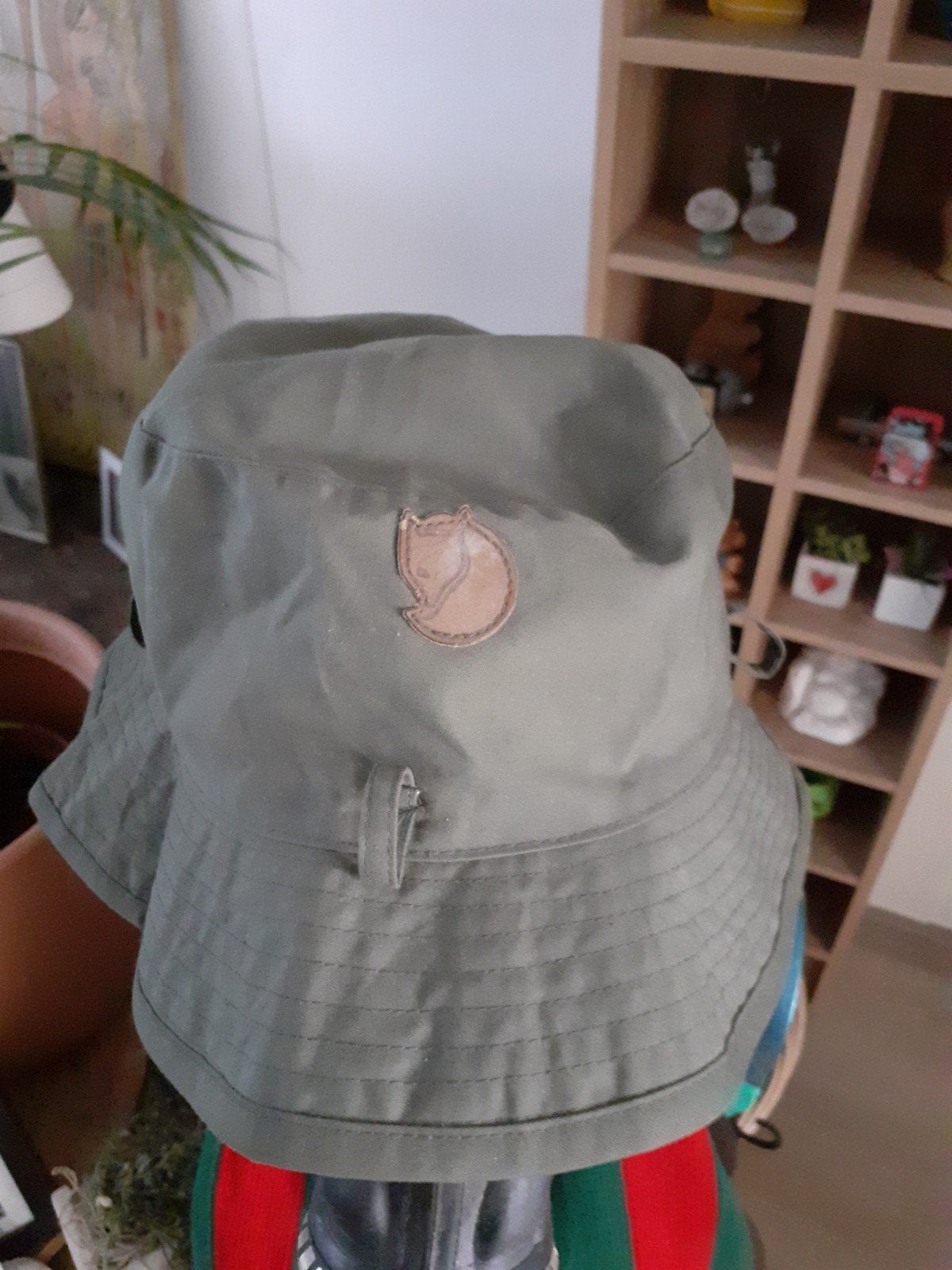 Fjällräven Hoed - Groen (63cm), Hoed, Ophalen of Verzenden, Zo goed als nieuw, Fjällräven