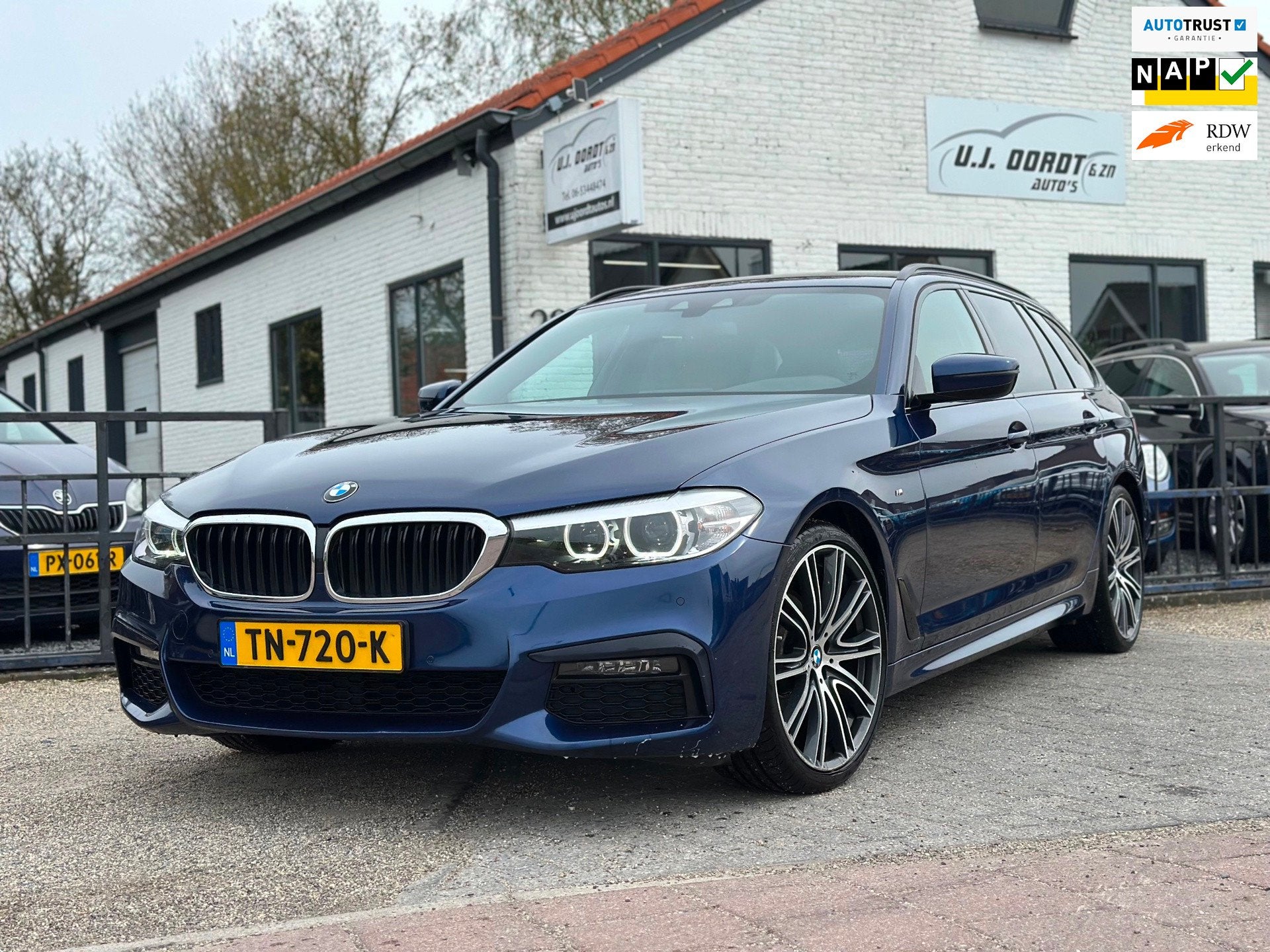 BMW 5-serie Touring 520i Corporate Lease Executive M pakket!, Auto's, BMW, 1998 cc, Euro 6, 4 cilinders, 2000 kg