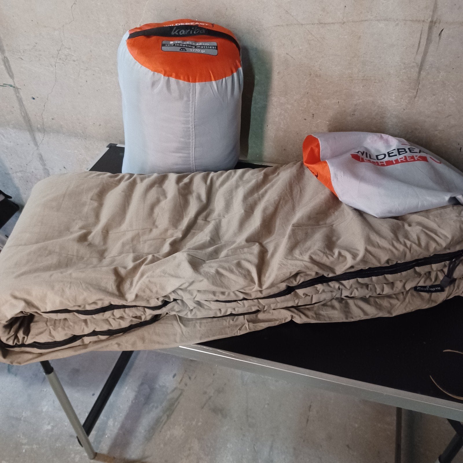 Wildebeast tech trek self inflatie matress, Caravans en Kamperen, Slaapzakken, Ophalen of Verzenden