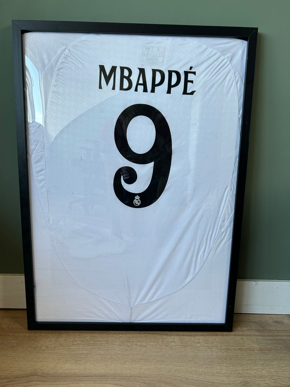Ingelijst Real Madrid shirt Mbappé 9 - 50x40 cm, Ophalen of Verzenden, Nieuw, Buitenlandse clubs, Shirt