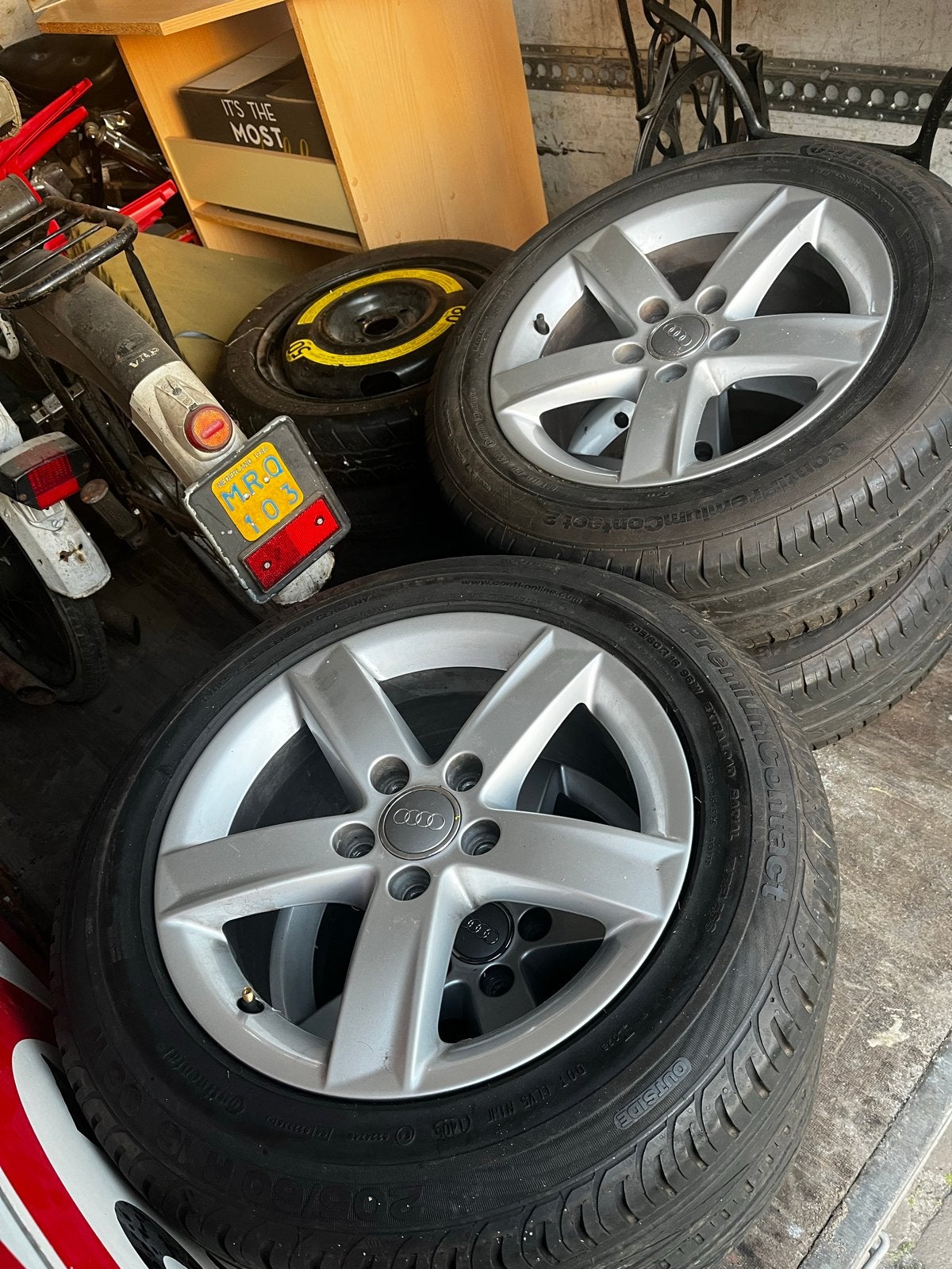 16 inch Audi velgen met Continental banden, Auto-onderdelen, Ophalen, Gebruikt, 16 inch, Banden en Velgen