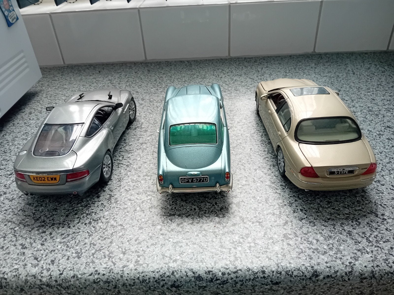 Modelauto's schaal 1:18 6 stuks, Ophalen, Overige merken