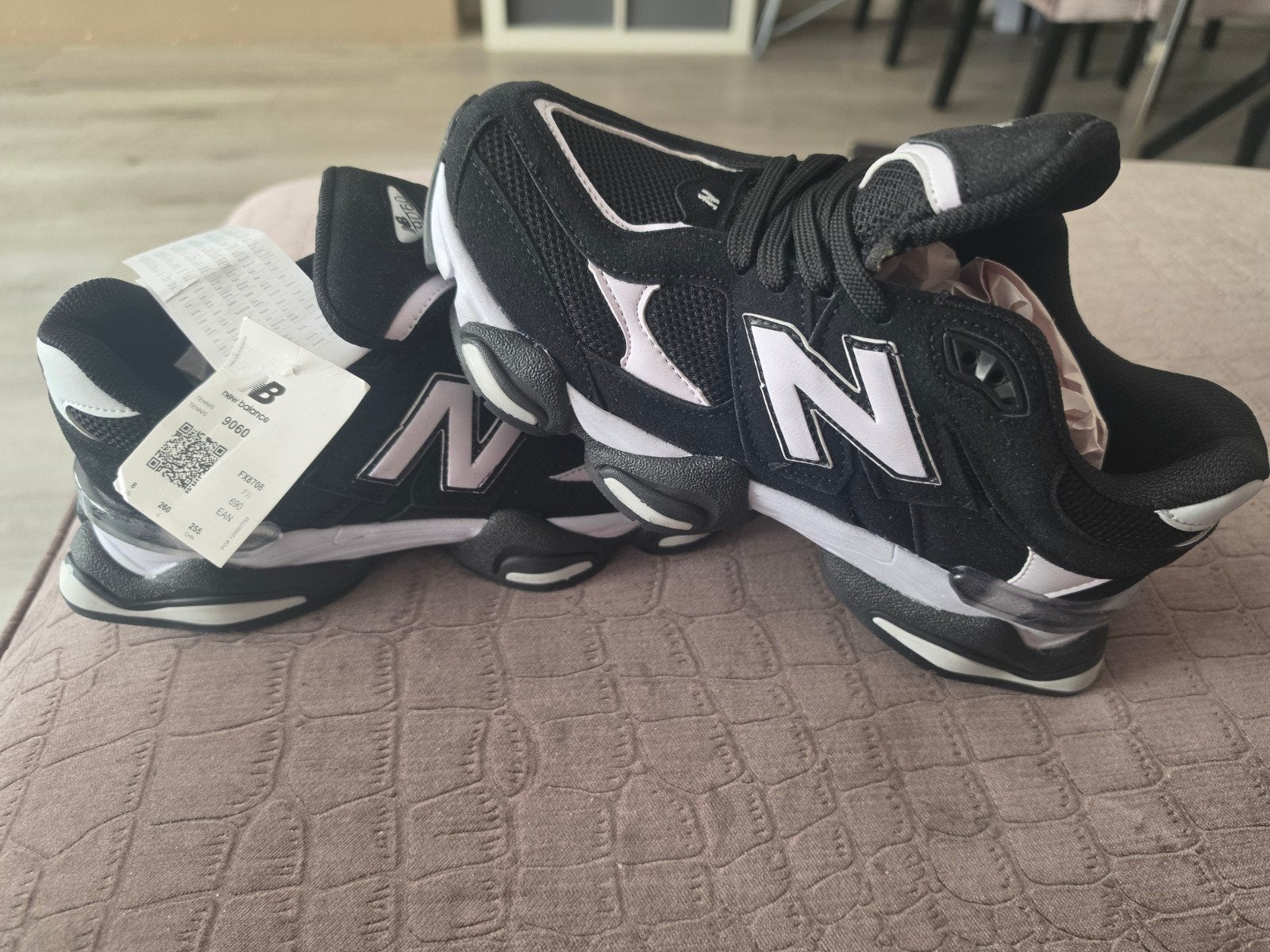New balance 9060 maat 40 nieuw, Kleding | Dames, Ophalen of Verzenden, Nieuw, Sneakers of Gympen