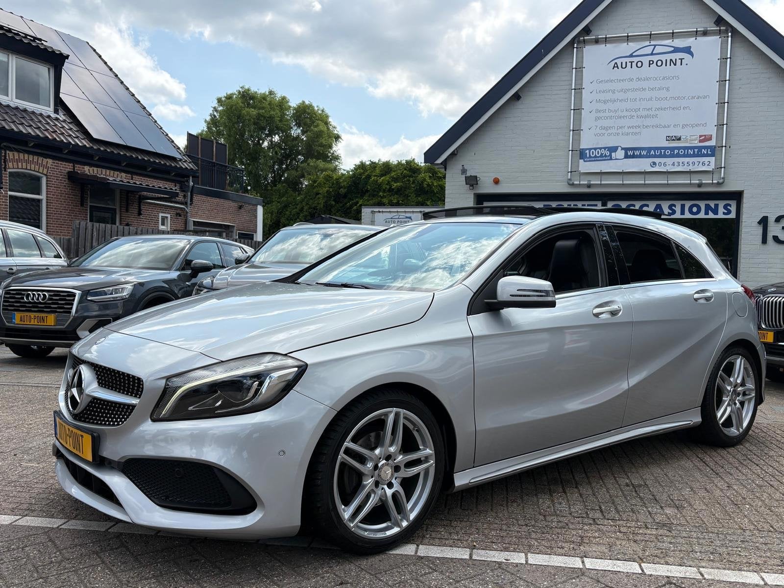 Mercedes-Benz A-klasse 180 80600KM!NAP/AMG-PAKKET/PANO/KEYLE, Voorwielaandrijving, Gebruikt, Euro 6, 4 cilinders