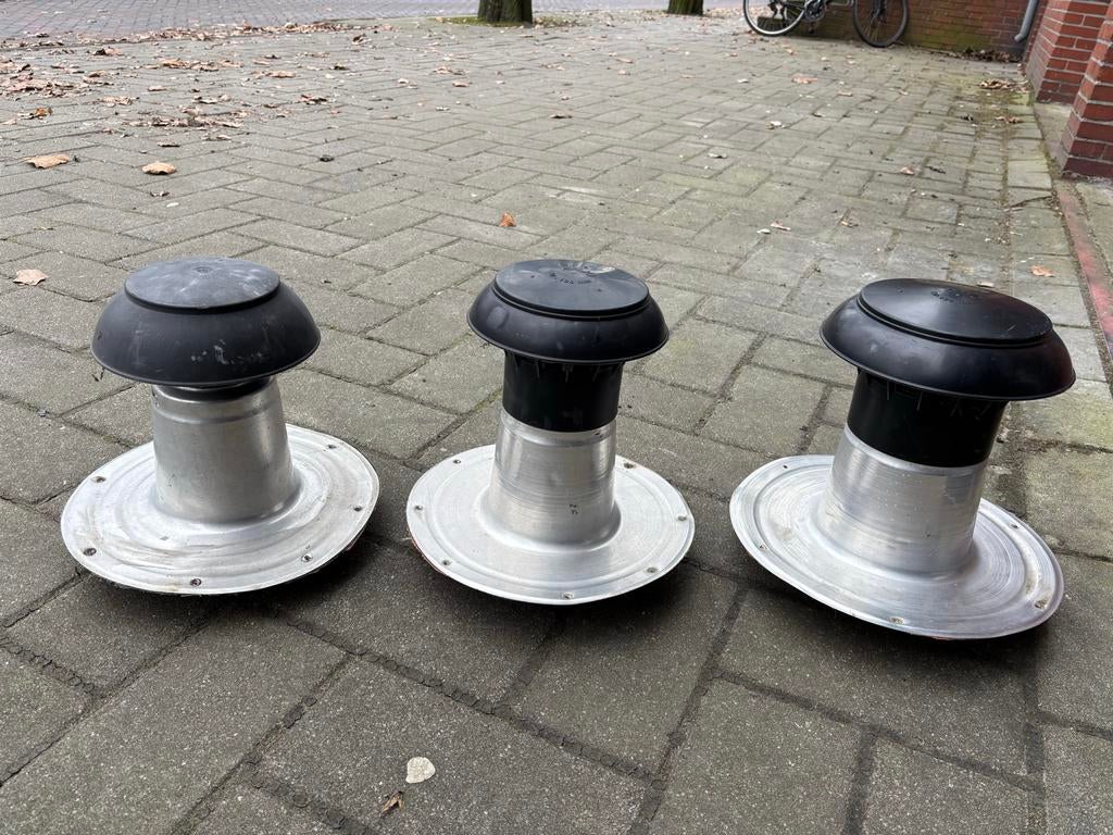 Schoorsteen doorvoer plat dak Anjo 90-125mm, 30 tot 80 cm, Gebruikt, Overige typen, Minder dan 60 cm