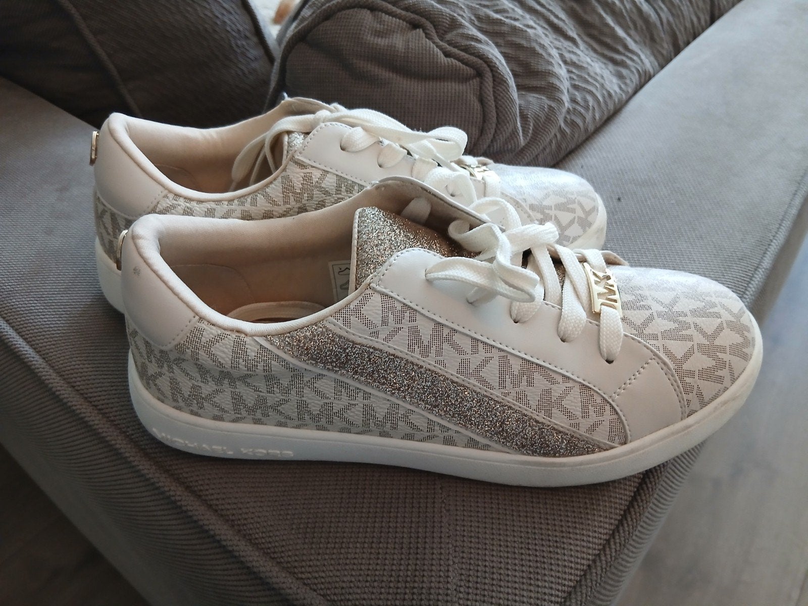 michael kors, Ophalen, Zo goed als nieuw, Zwart, Sneakers of Gympen