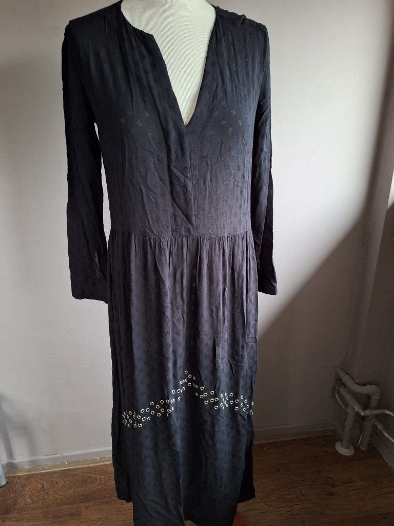Nieuwe stoere zwarte stretch jurk van Sandro, maat S/M, Kleding | Dames, Zwart, Sandro, Nieuw, Ophalen of Verzenden