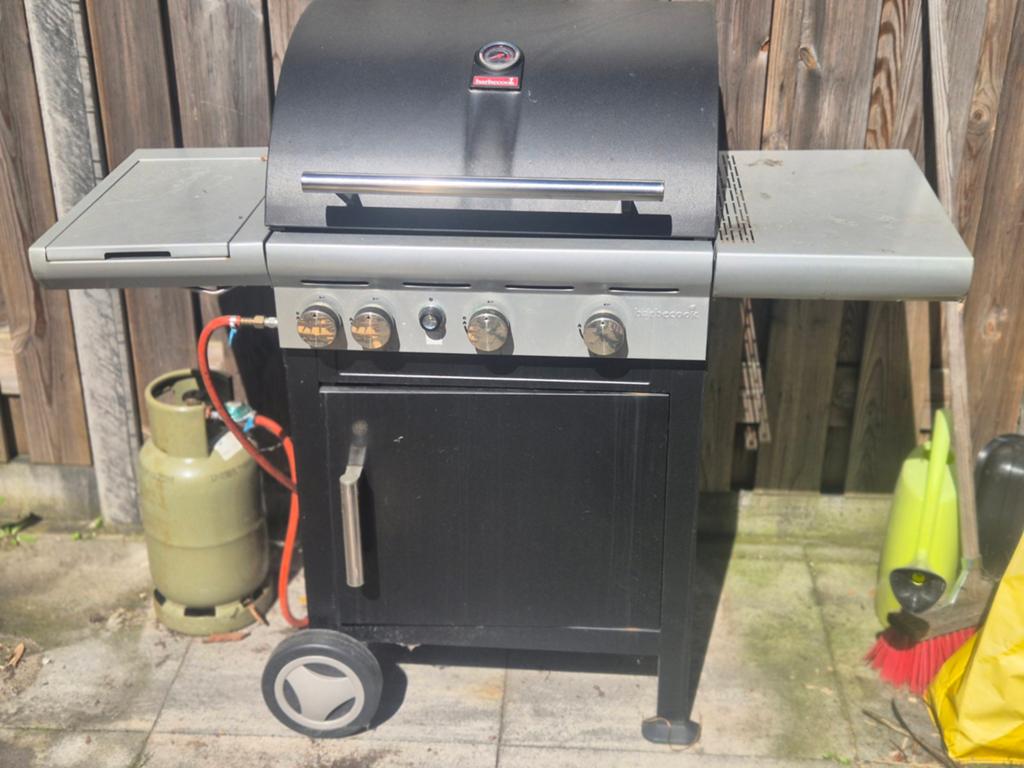 Barbecook gasbarbecue met zijbrander en hoes, Ophalen of Verzenden, Gebruikt, Barbecook