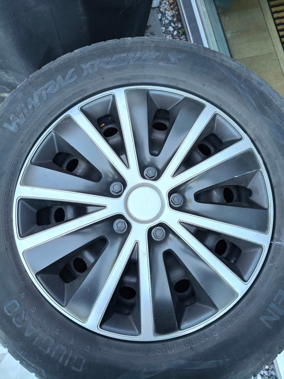Vredestein Giugiaro winterbanden, Auto diversen, Wieldoppen, Ophalen, Gebruikt