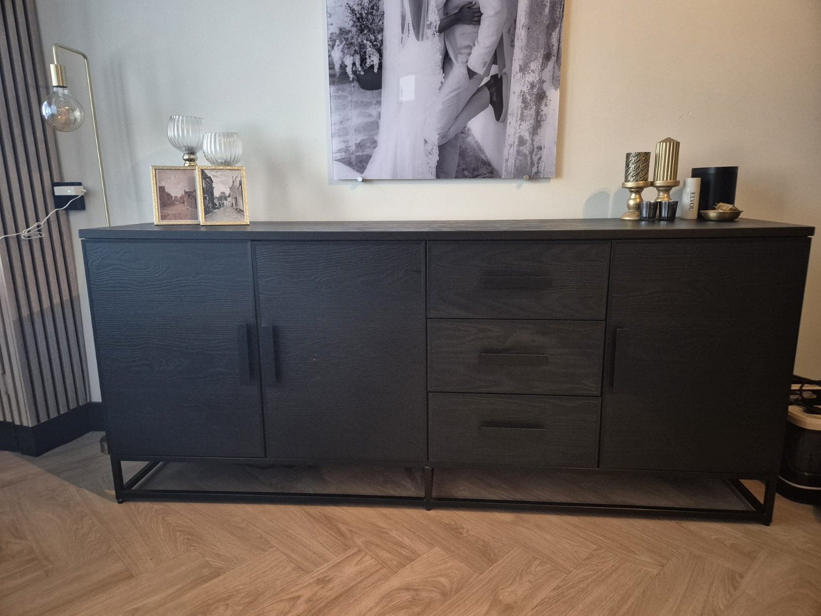 Prachtige zwarte dressoir kast van Haco, Huis en Inrichting, Met deur(en), Ophalen of Verzenden, Zo goed als nieuw, 200 cm of meer