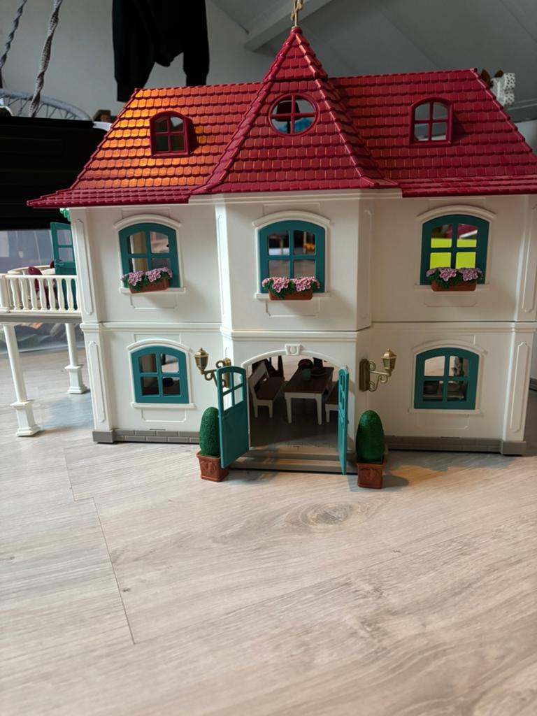 Schleich huis, Ophalen of Verzenden, Zo goed als nieuw, Jongen of Meisje