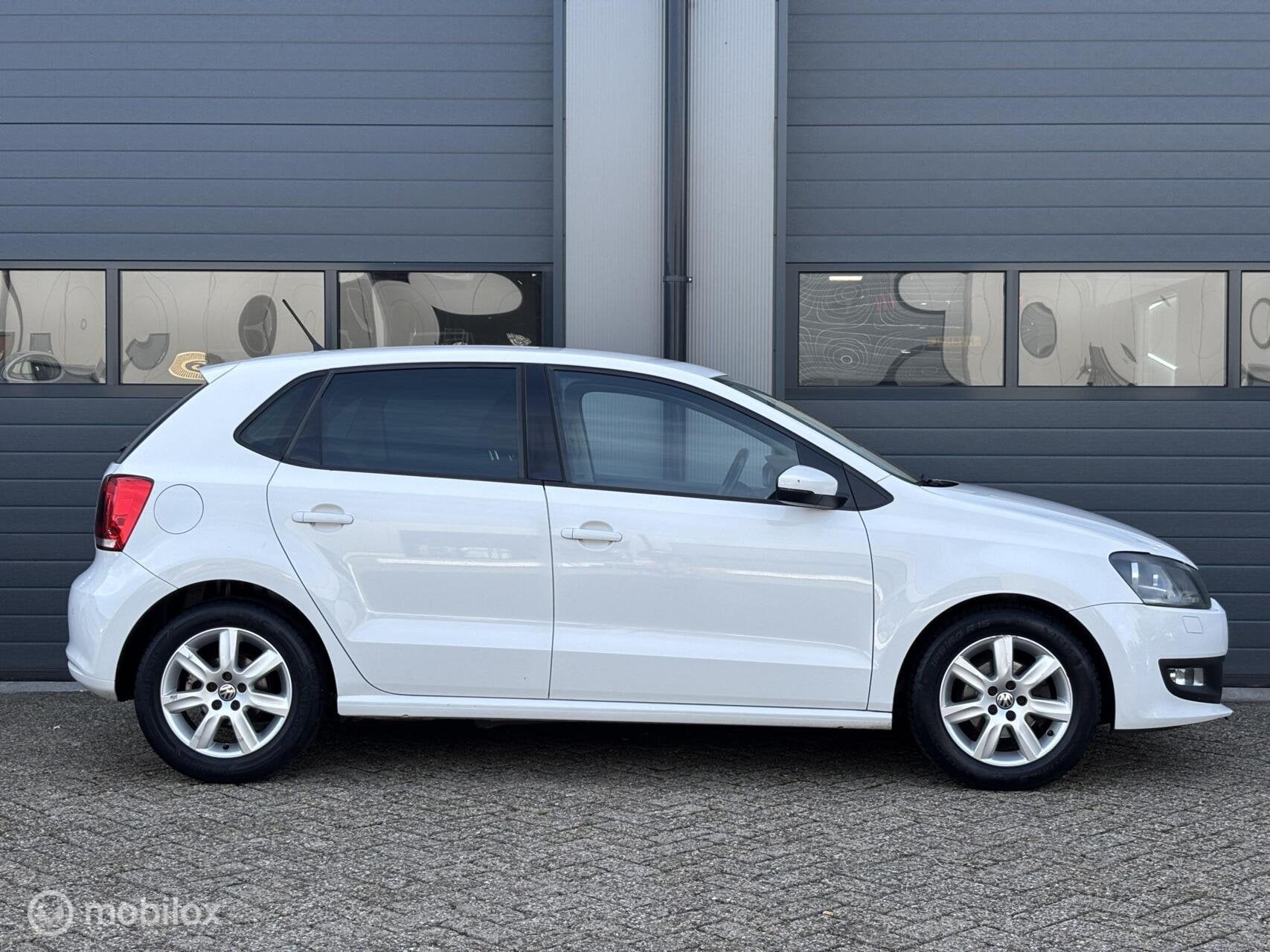 Volkswagen Polo 1.4-16V Comfortline Uitvoering / 5Drs, Voorwielaandrijving, 86 pk, 40 €/maand, 4 cilinders