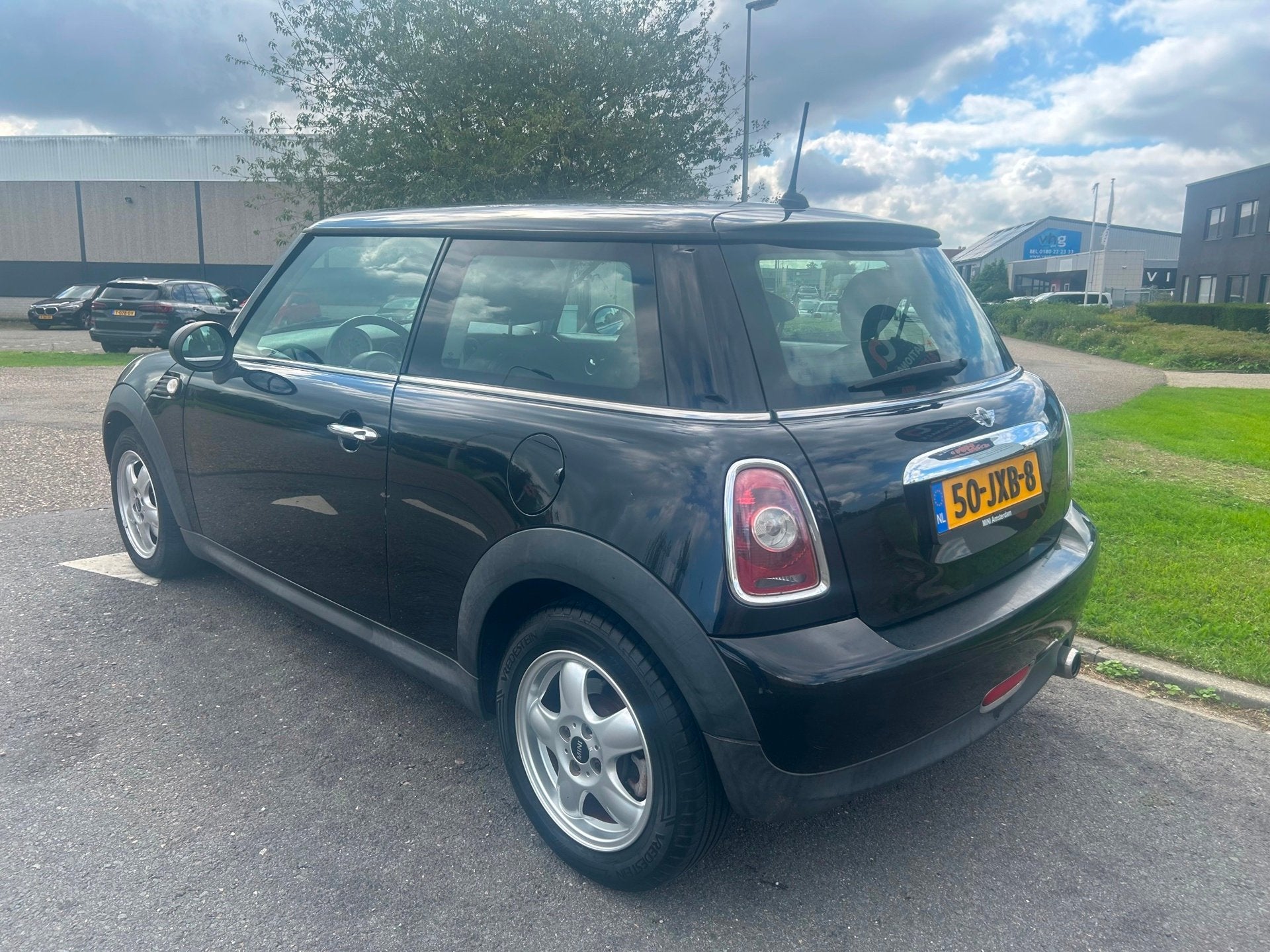 Mini 3-Deurs 2009 * 1.4 One Pepper * APK * LEUKE AUTO !, Auto's, Voorwielaandrijving, 4 stoelen, Origineel Nederlands, Bedrijf