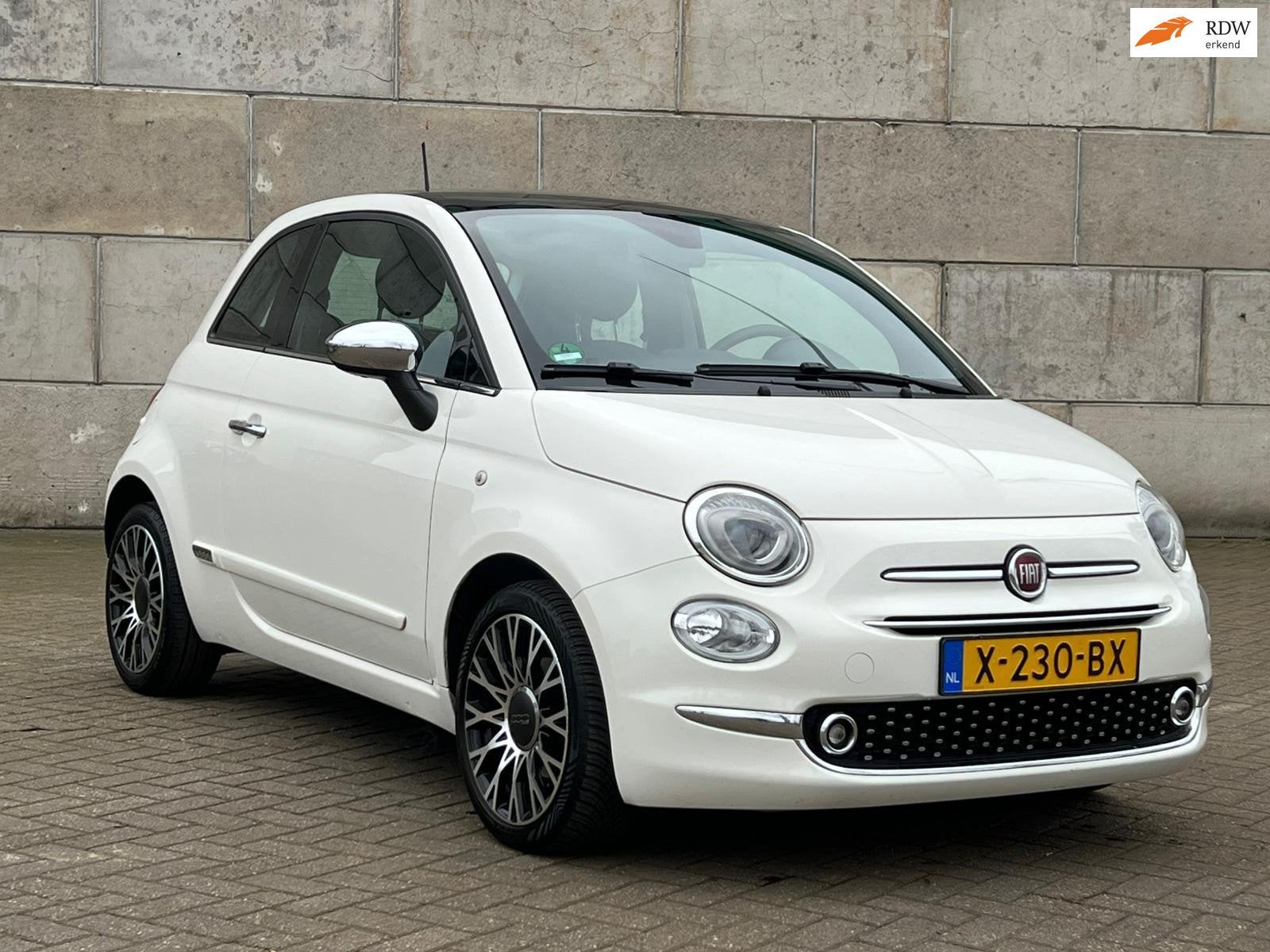 Fiat 500 1.0 Hybrid Launch Edition apple carplay/android aut, Auto's, Voorwielaandrijving, Automatische klimaatregeling, Euro 6
