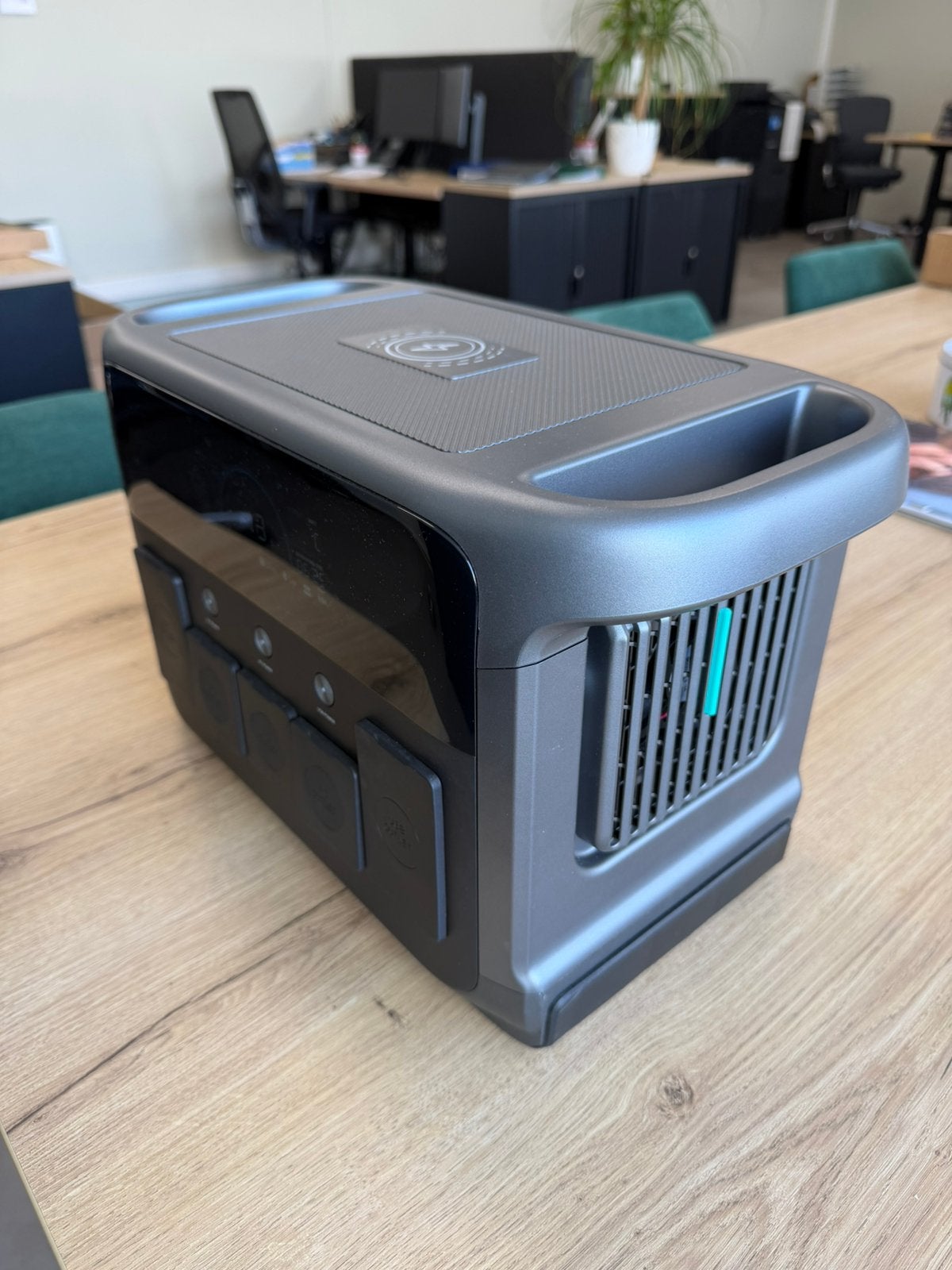 Draagbare Power Station 1200W / 1152Wh – Nieuw! Incl Solar!, Ophalen of Verzenden, Nieuw, Oplaadbaar